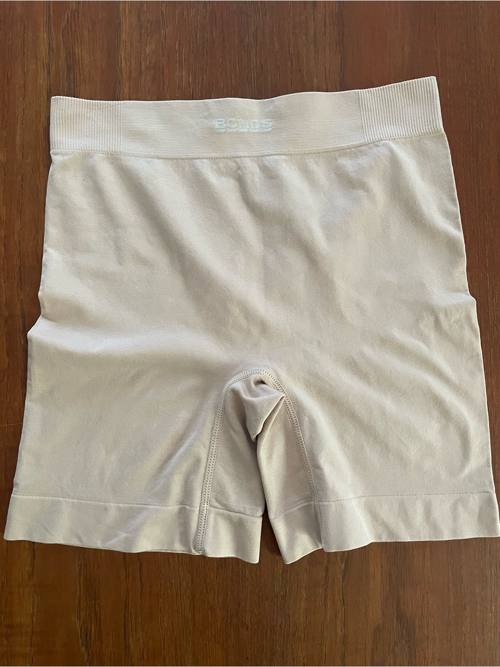 Bonds shapewear anti chafing shorts M